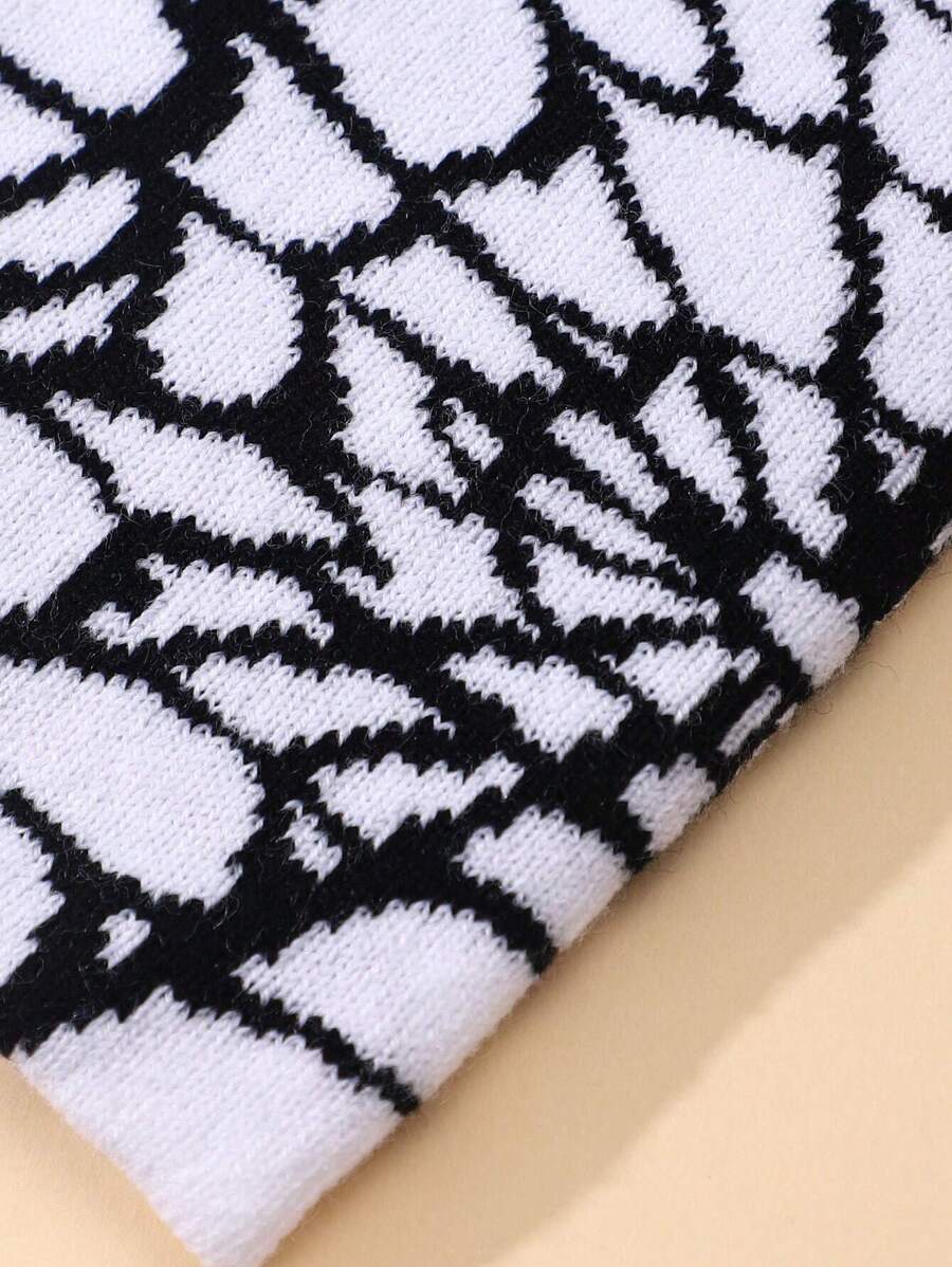 Spider Web Pattern Beanie